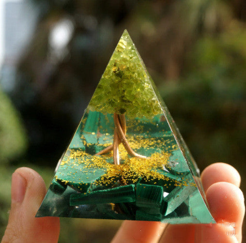 Natural Crystal Energy Pyramid – Healing Stone Resin Decor Tower