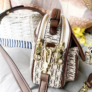 CHCH Elegant Cartoon Letter Crossbody Bag - Women's Versatile Handbag